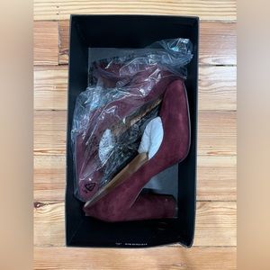 Banana Republic burgundy block heels in size 8.5